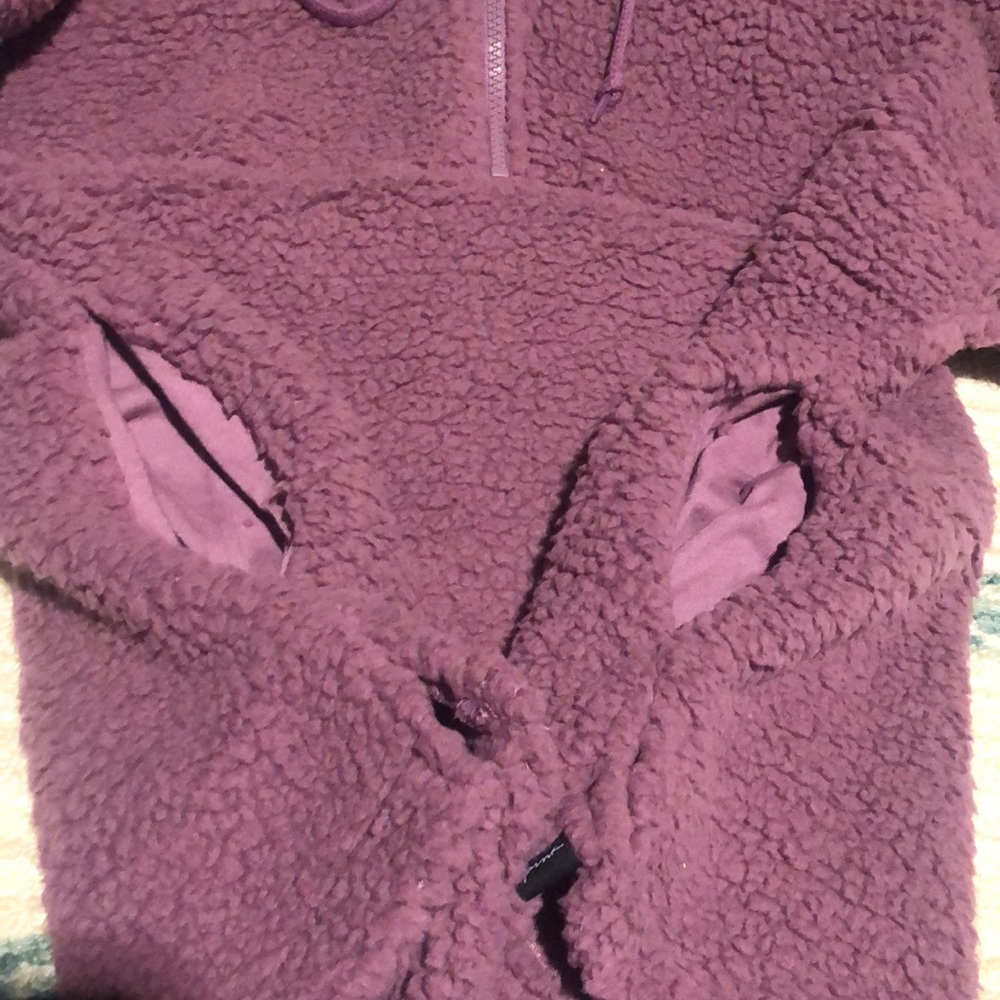 New Victoria’s Secret pink size, small Sherpa hoodie, pull over - Picture 10 of 10